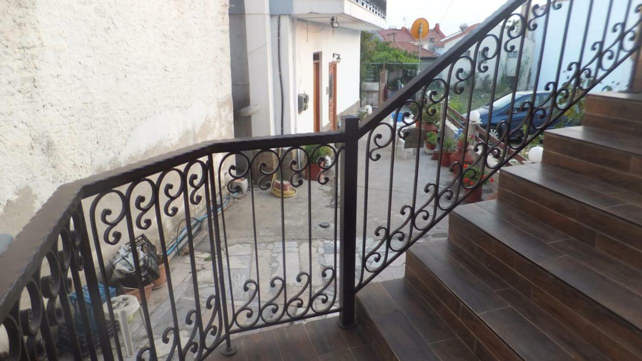 Villa Lazaros à Limenaria  Extérieur photo
