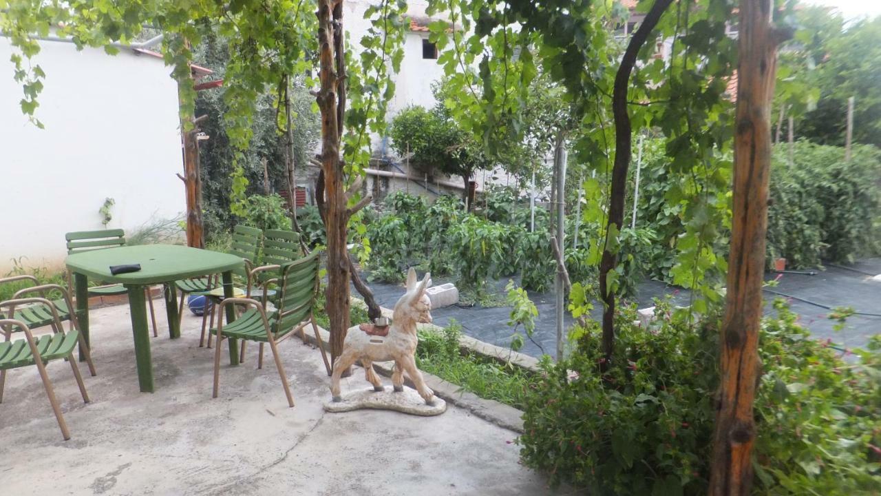 Villa Lazaros à Limenaria  Extérieur photo